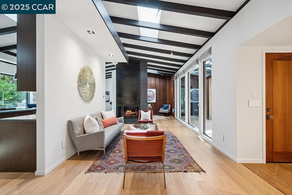 TRAILS AREA - Residential