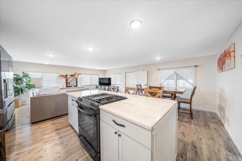 Photo of 1575 W Valley Pkwy PKWY #2, Escondido, CA 92029 (MLS # NDP2608503)