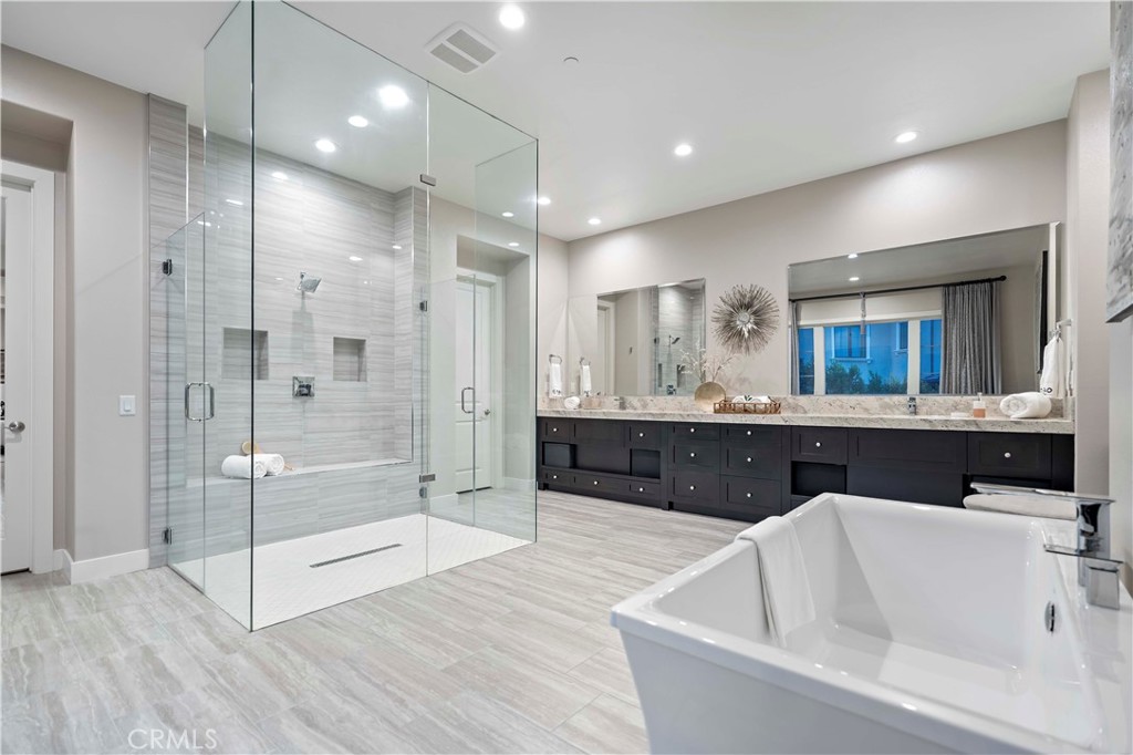 Altair - Residential Lease