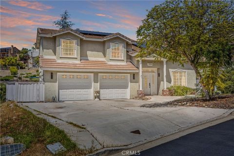 Photo of 22920 Green Pine Dr, Canyon Lake, CA 92587 (MLS # SW26052759)