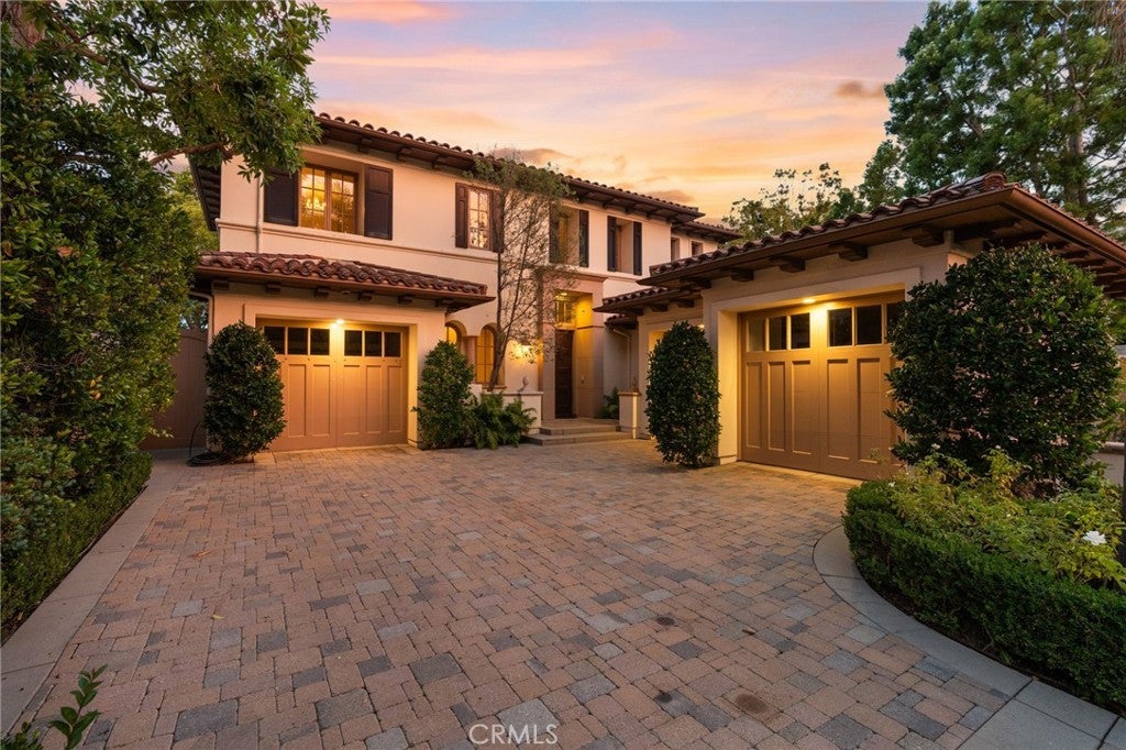Photo of 14 Clearview, Newport Coast, CA 92657 (MLS # NP26176179)