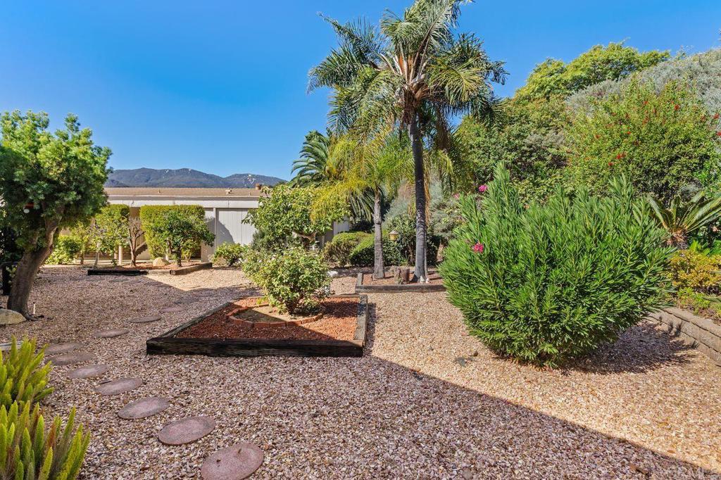 8975 Lawrence Welk Dr 232