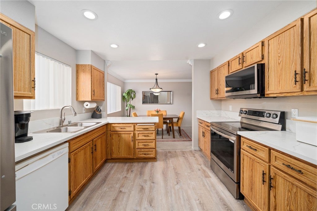 12400 Montecito Road 412