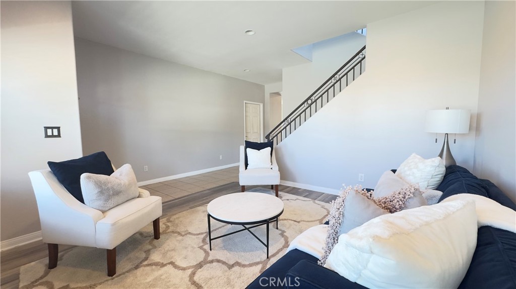 1528 Calle Las Palmas