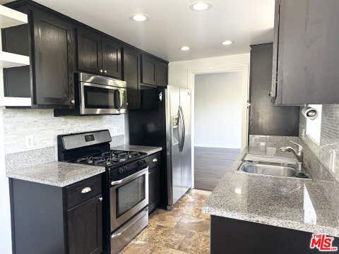 Photo of 3271 Sawtelle Boulevard #204, Los Angeles, CA 90066 (MLS # 26858287)