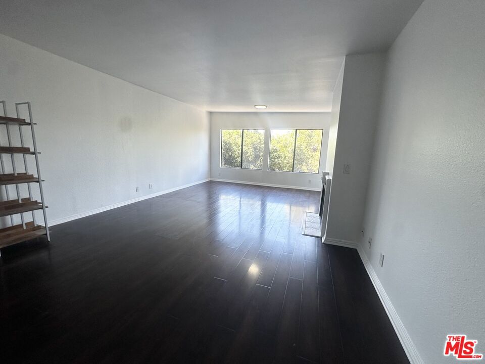 3271 Sawtelle Boulevard 204