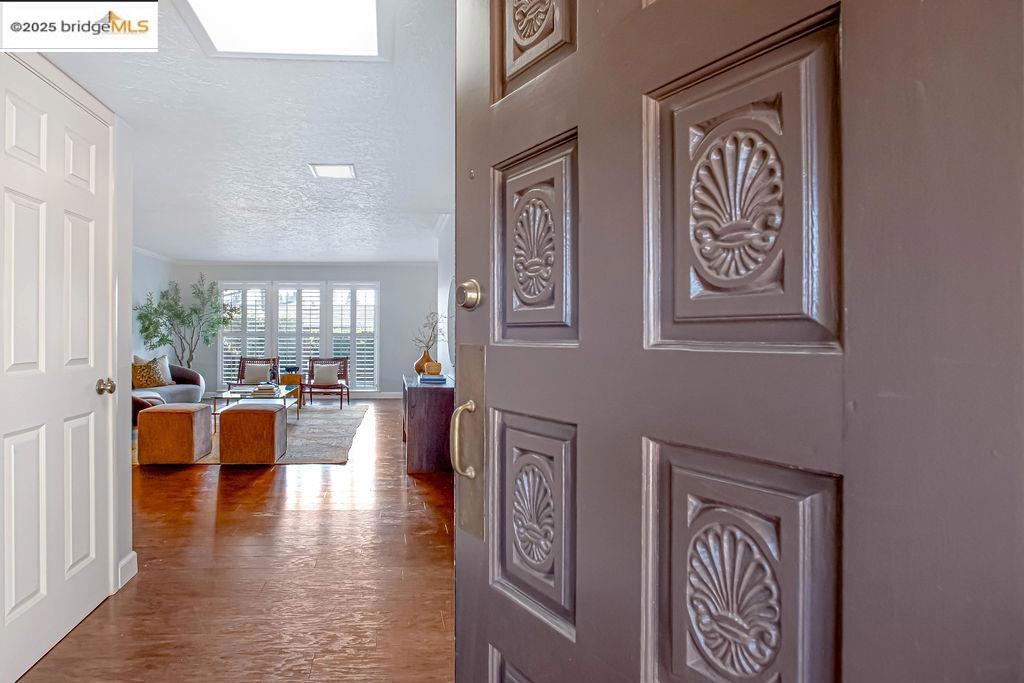 LAND PARK - Residential