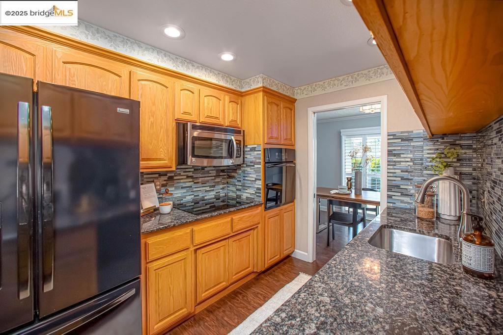LAND PARK - Residential
