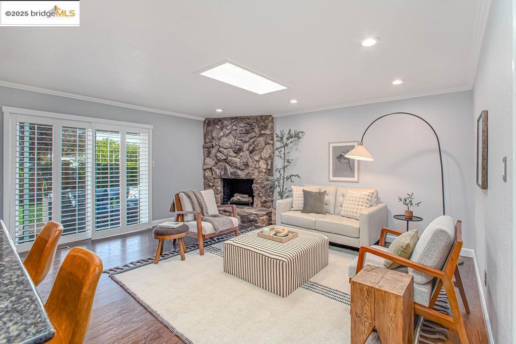 LAND PARK - Residential