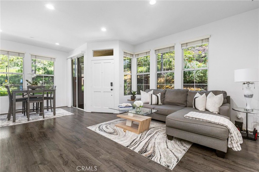 Photo of 64 Fulmar LN, Aliso Viejo, CA 92656 (MLS # OC26111502)