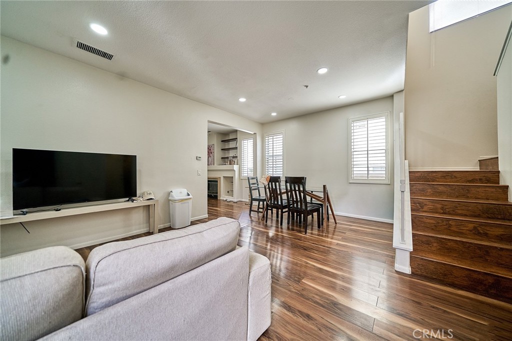 243 Seacountry ln