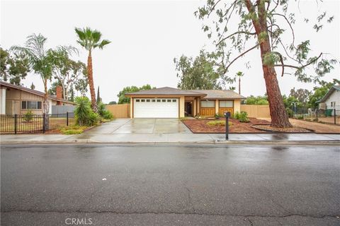 22813 Vought Moreno Valley CA 92553