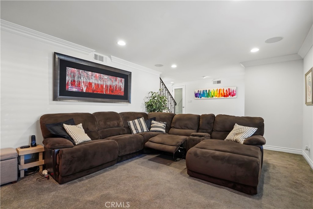 Hillrise (855) - Residential