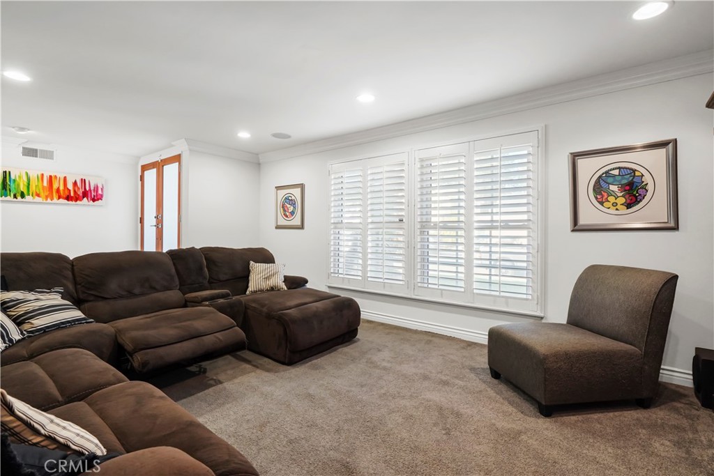 Hillrise (855) - Residential