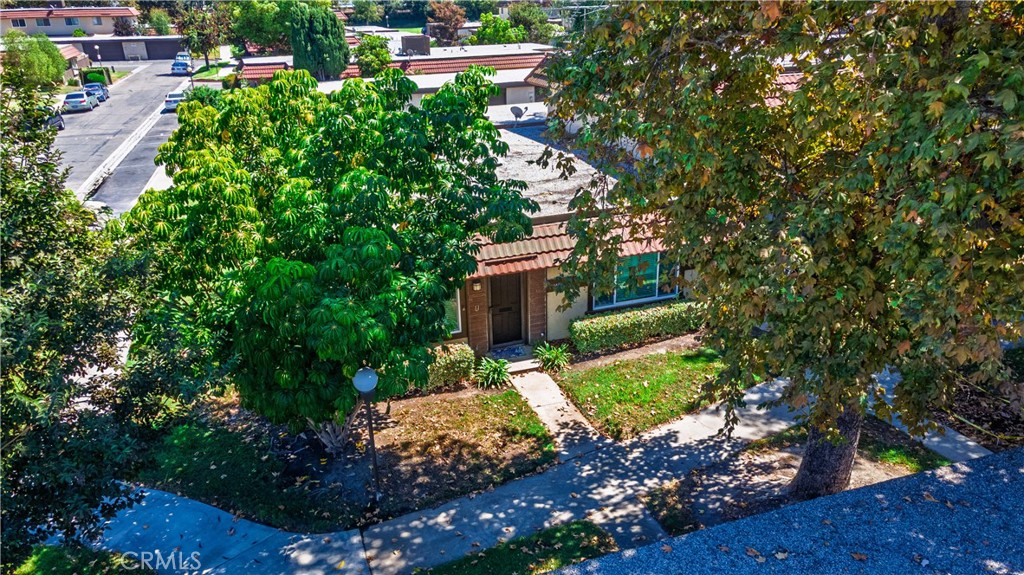 1424 N Stoneyhaven Lane