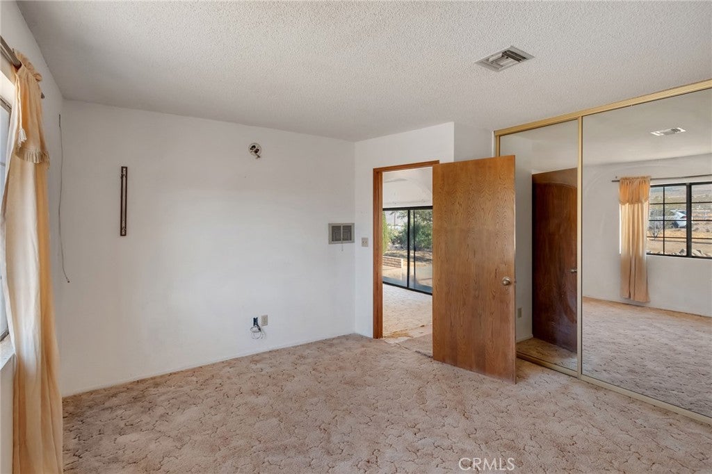31552 Carson