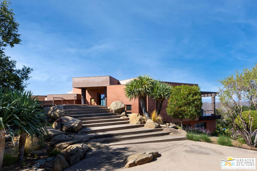 19210 Highland Hills Drive 10