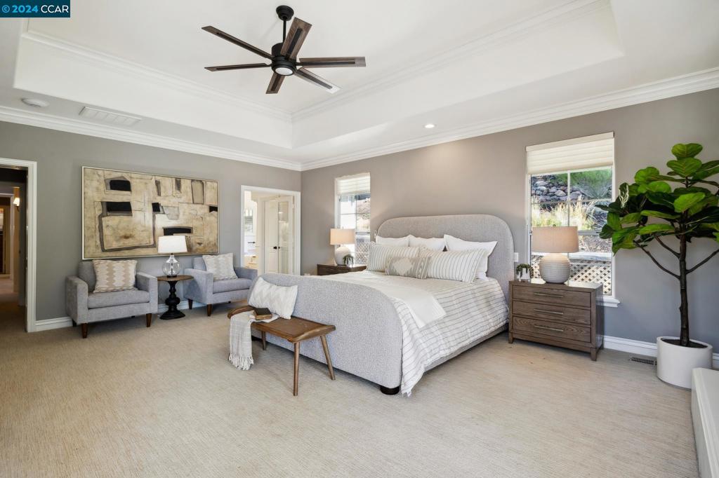 STONEGATE - Residential