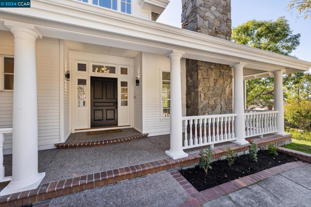 STONEGATE - Residential