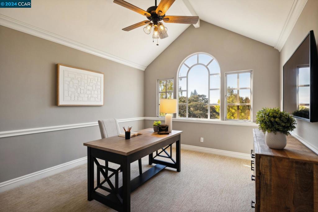 STONEGATE - Residential