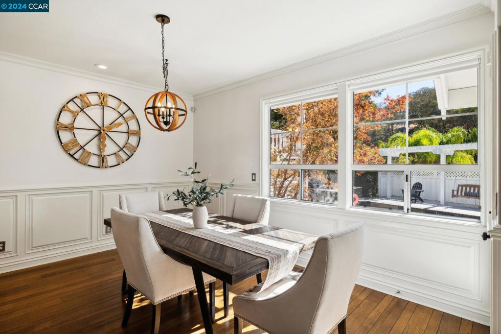 STONEGATE - Residential