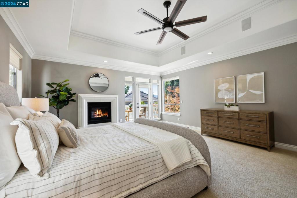 STONEGATE - Residential