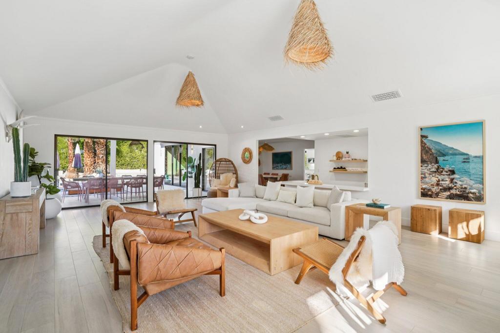 Old Las Palmas - Residential