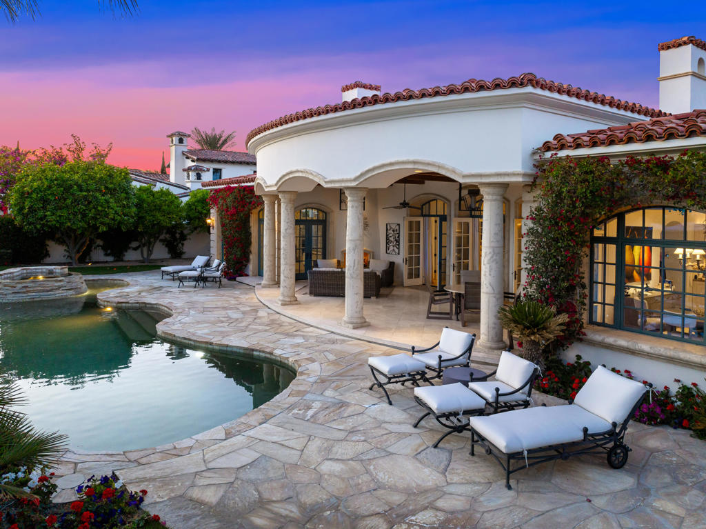 The Hideaway - Residential