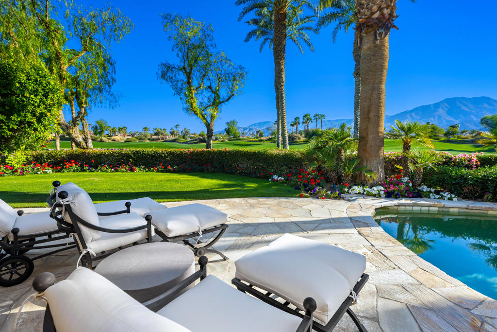 The Hideaway - Residential