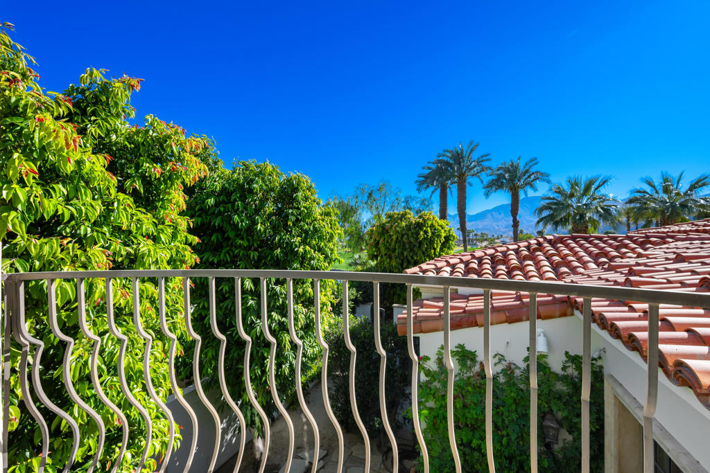 The Hideaway - Residential