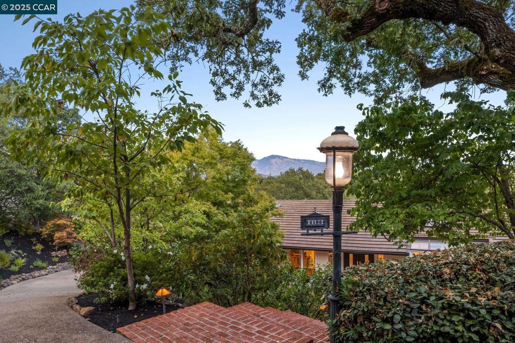 UPPER HAPPY VLY - Residential