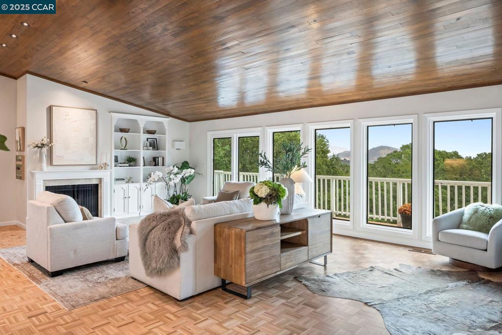 UPPER HAPPY VLY - Residential