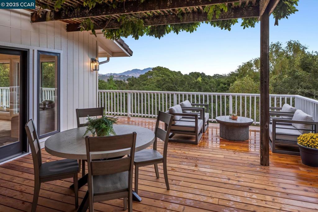 UPPER HAPPY VLY - Residential