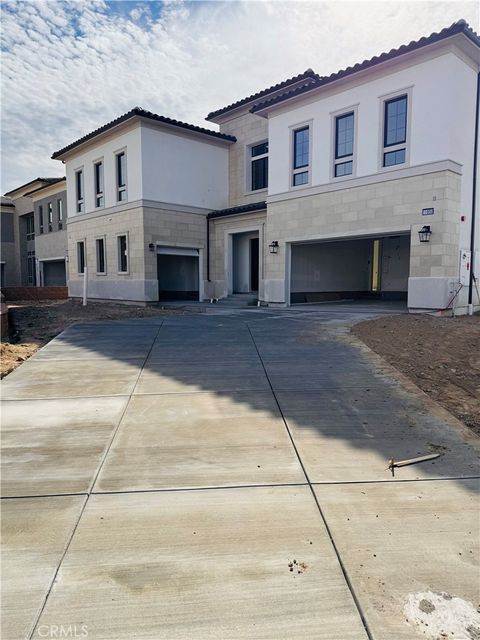 Photo of 11850 Red Hawk Lane, Porter Ranch, CA 91326 (MLS # SR25253366)