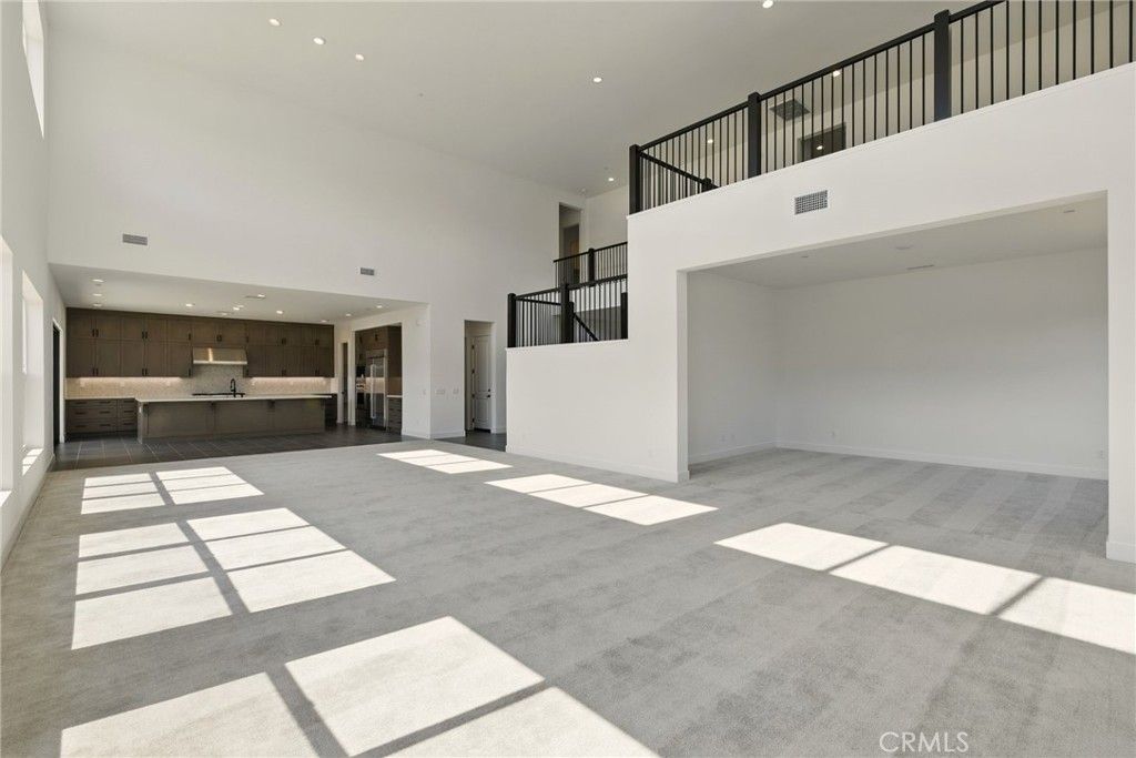 Photo of 11850 Red Hawk Lane, Porter Ranch, CA 91326 (MLS # SR25253366)