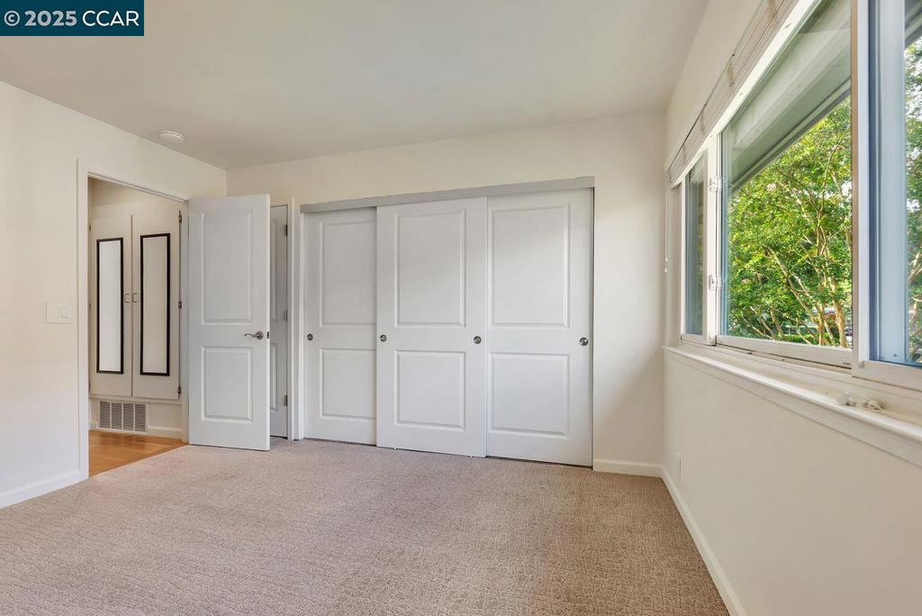 MIRAMONTE GARDNS - Residential
