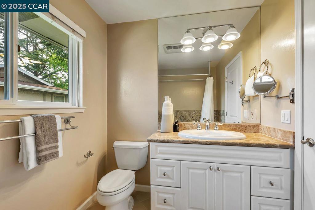 MIRAMONTE GARDNS - Residential