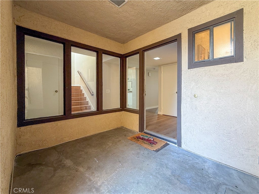 1034 E Romney Drive