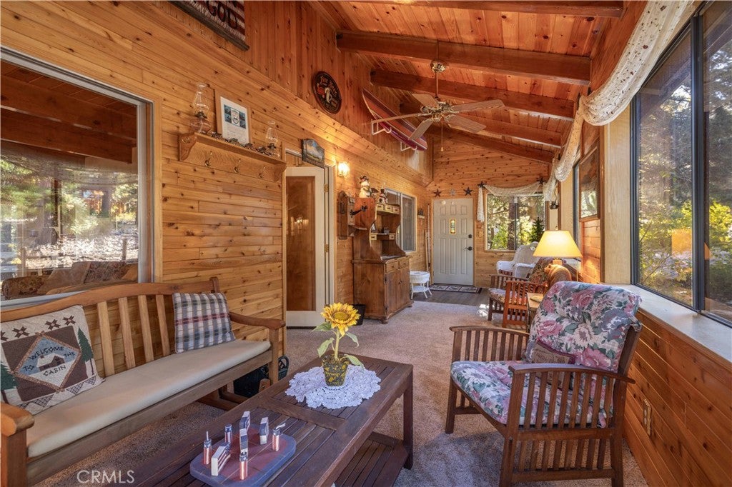 43320 Sand Canyon