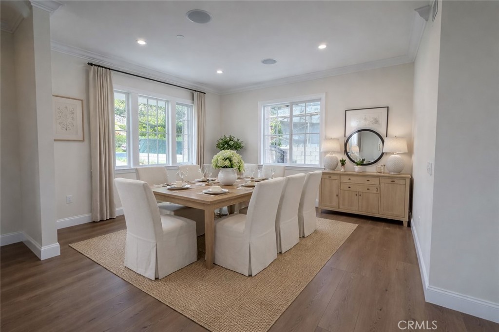 1688 E Mendocino