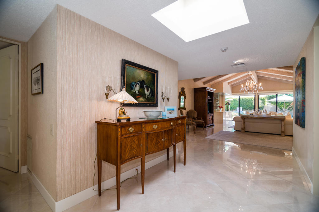 8 Mcgill Drive