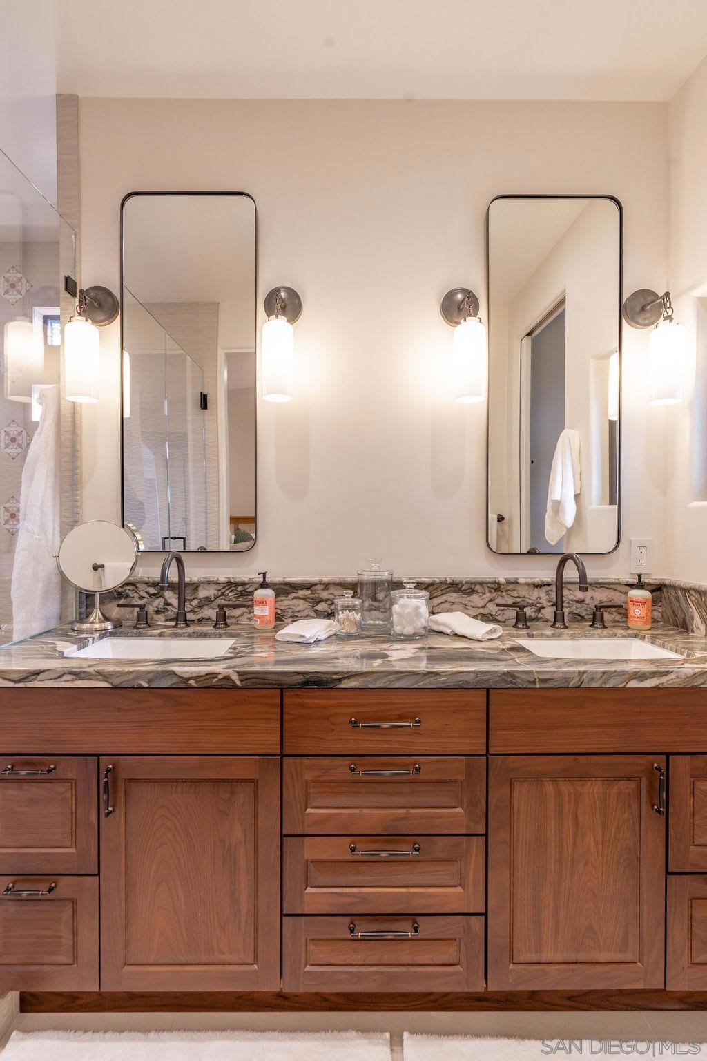 Encinitas - Residential Lease