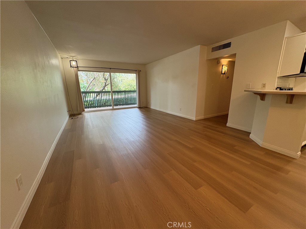 436 N Bellflower Boulevard 118
