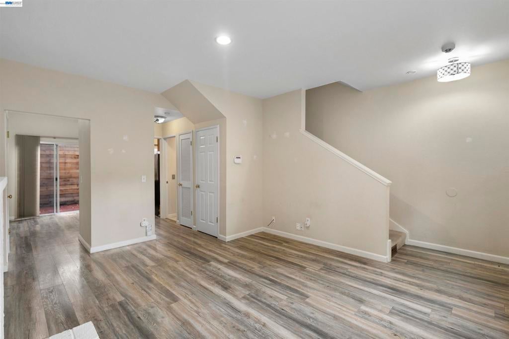 3858 Maybelle Ave Ave, Oakland CA 94619