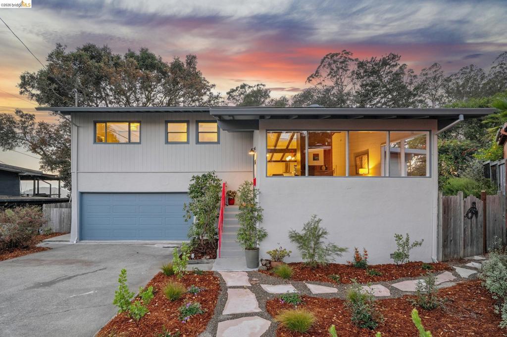 7767 Duke Ct
