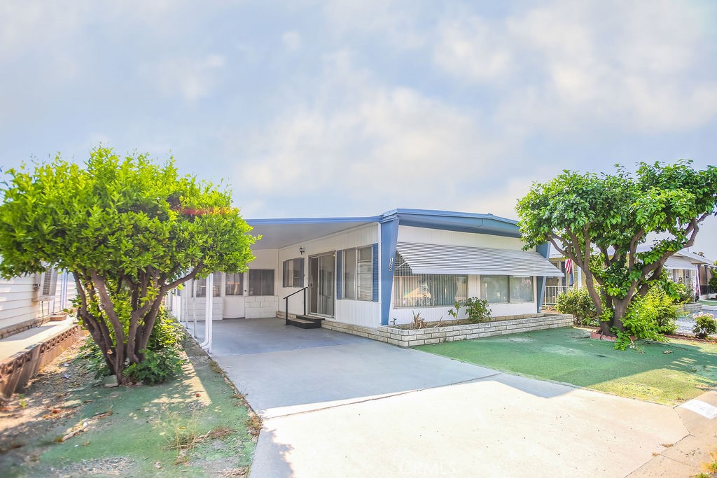 SENIOR MOBILE HOME WITH LAND, NO RENT ! 2 Bedroom, 2 Bathroom, central heating and air conditioning, Recently remolded, new roof, freshly painted, new carpet. Located directly across from the clubhouse on a quiet street. Situated in the very affordable area of Sierra Dawn South 55+ Senior Community offering many amenities such as year-round heated pool and spa, billiard room, gym, crafts room, card room, meeting room, outdoor bbq, pickleball court, RV parking and much more. For Sierra Dawn South for rules call 951/925-6502, Seller Motivated. CALL TODAY