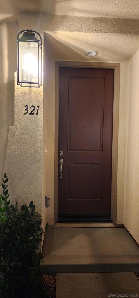 321 Canoe Ct