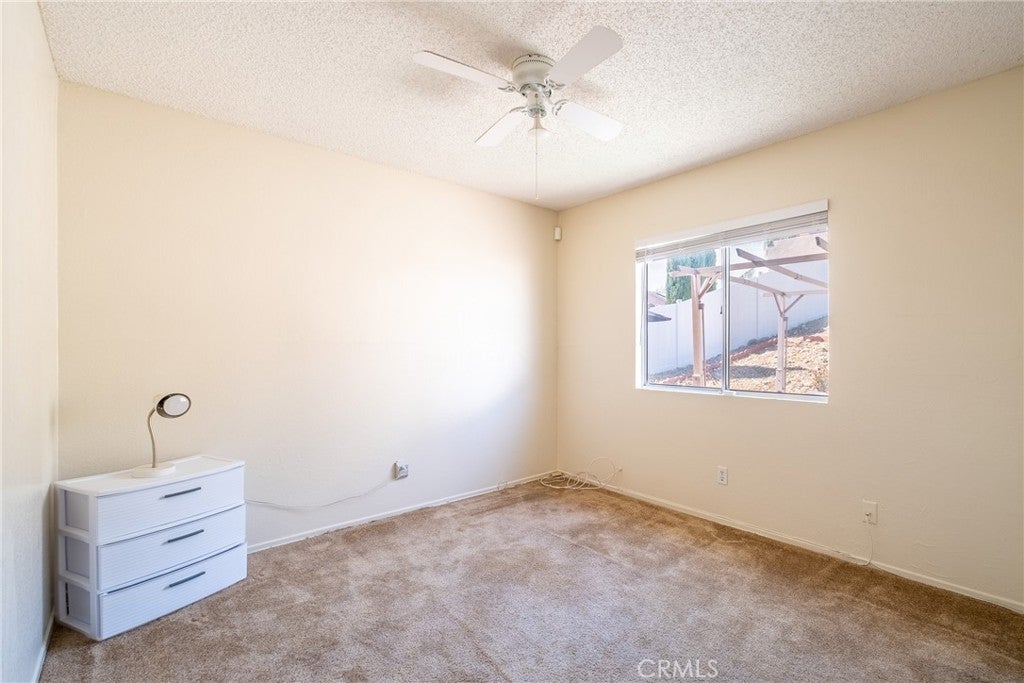 2688 W Calle Vista