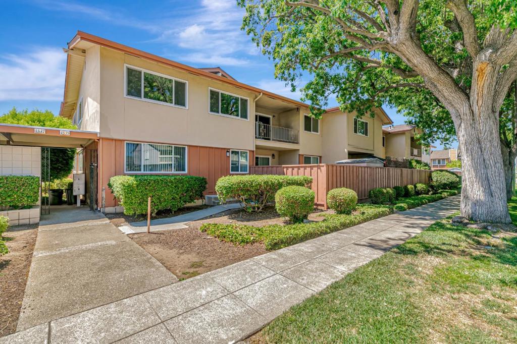 1335 Phelps Avenue 7