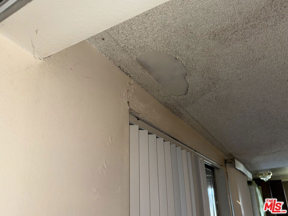 20203 Tillman Avenue